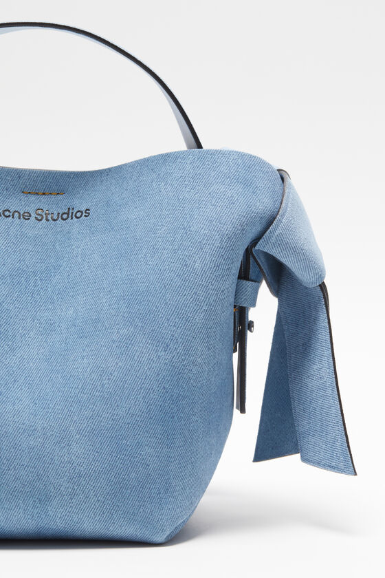 Acne Studios - Musubi Mini Schultertasche - Hellblau