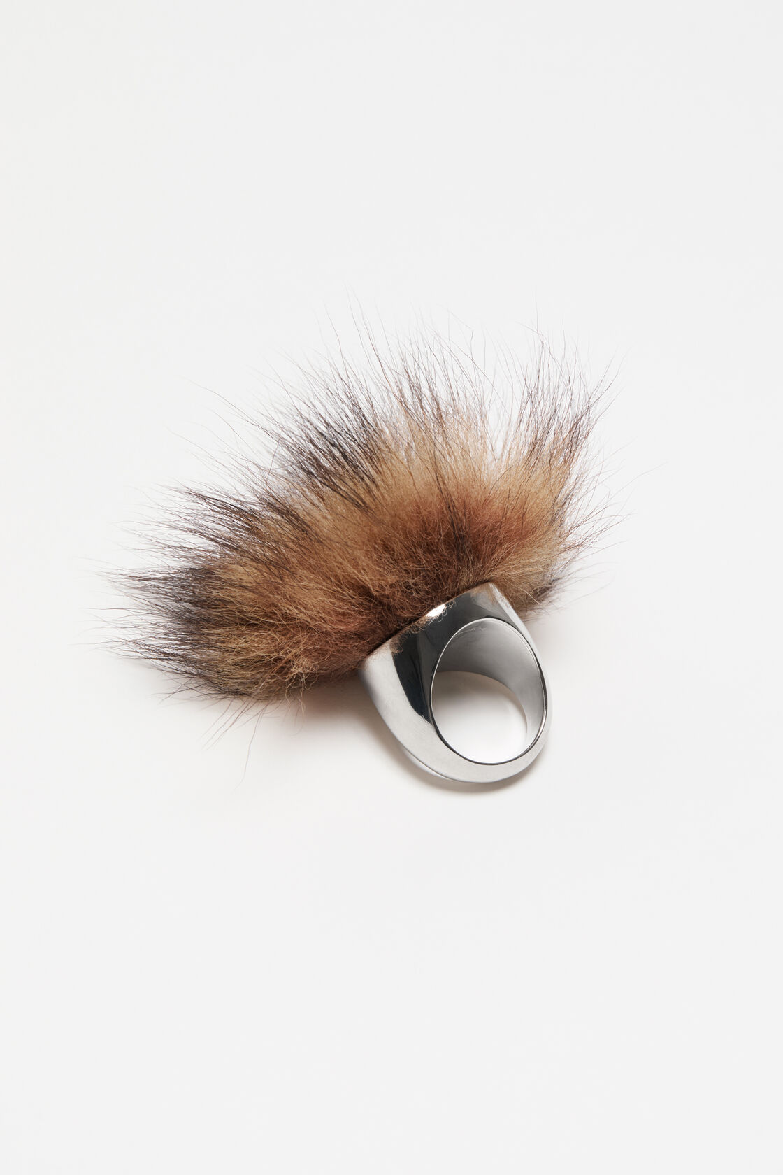 Fur-covered ring, Silver/Brown, 2000x