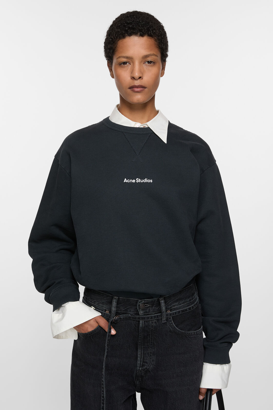 Logo stamp sweater, Black, 2000x