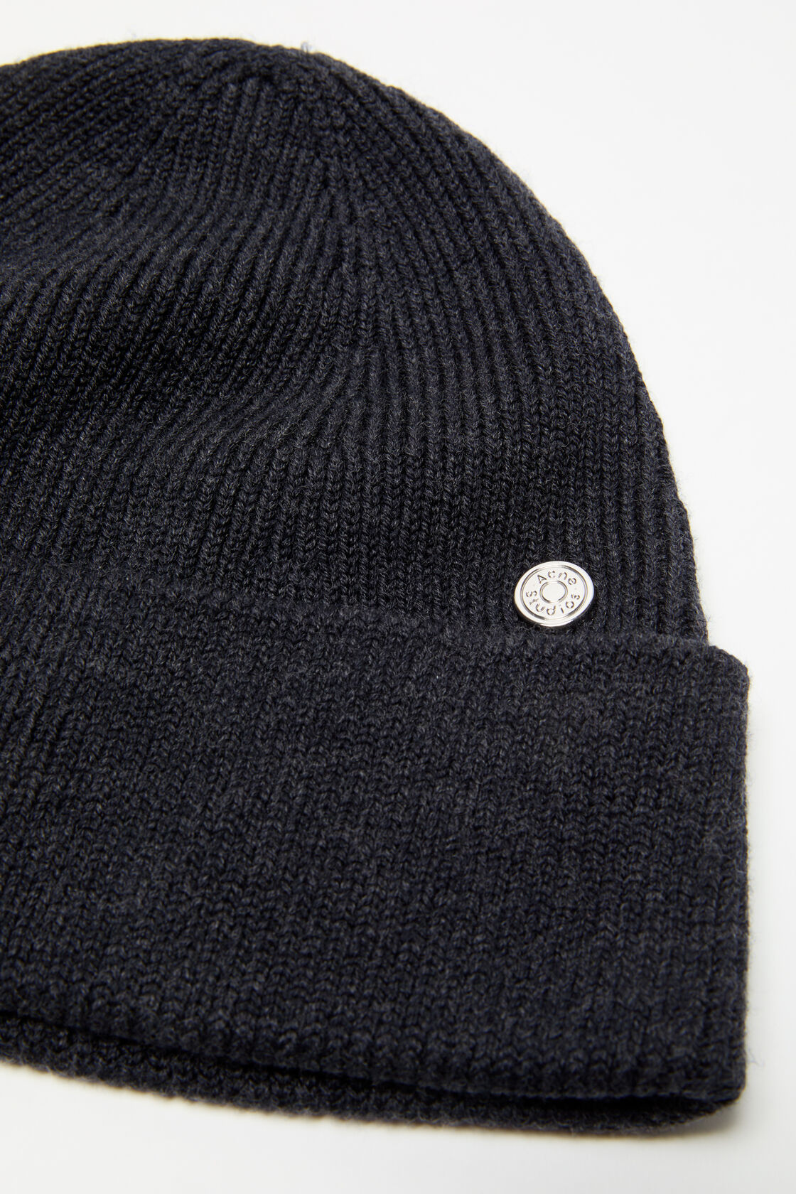 Wool beanie with rivet, Dark Navy Melange, 2000x