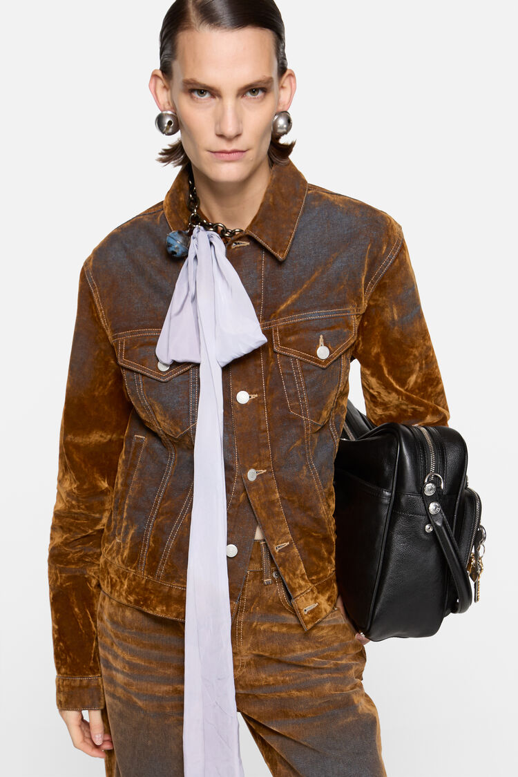 FN-UX-OUTW000097, Rust brown