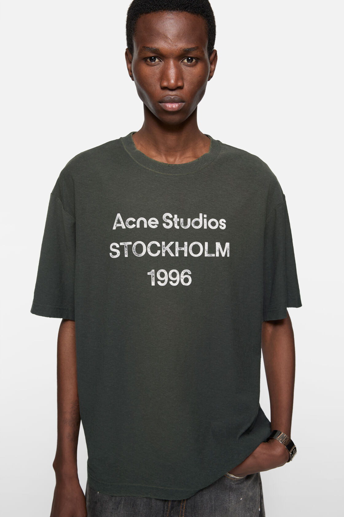 Logo t-shirt - Relaxed fit, Faded black, 2000x