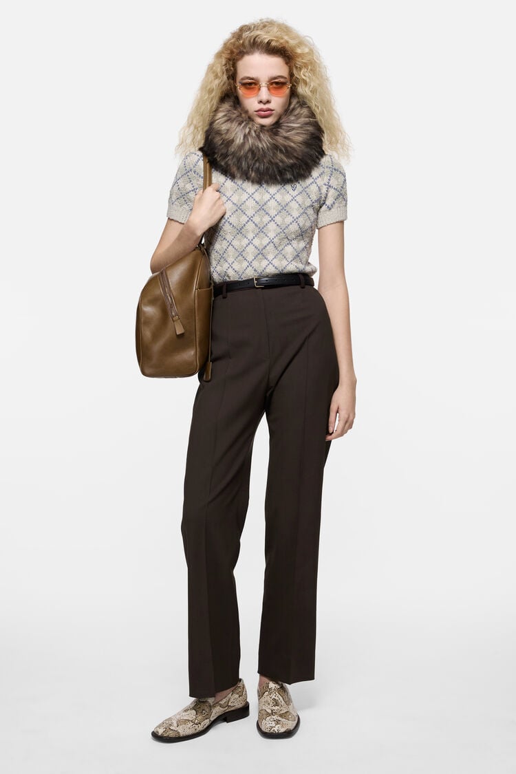 RW-WN-TROU000187, Dark brown