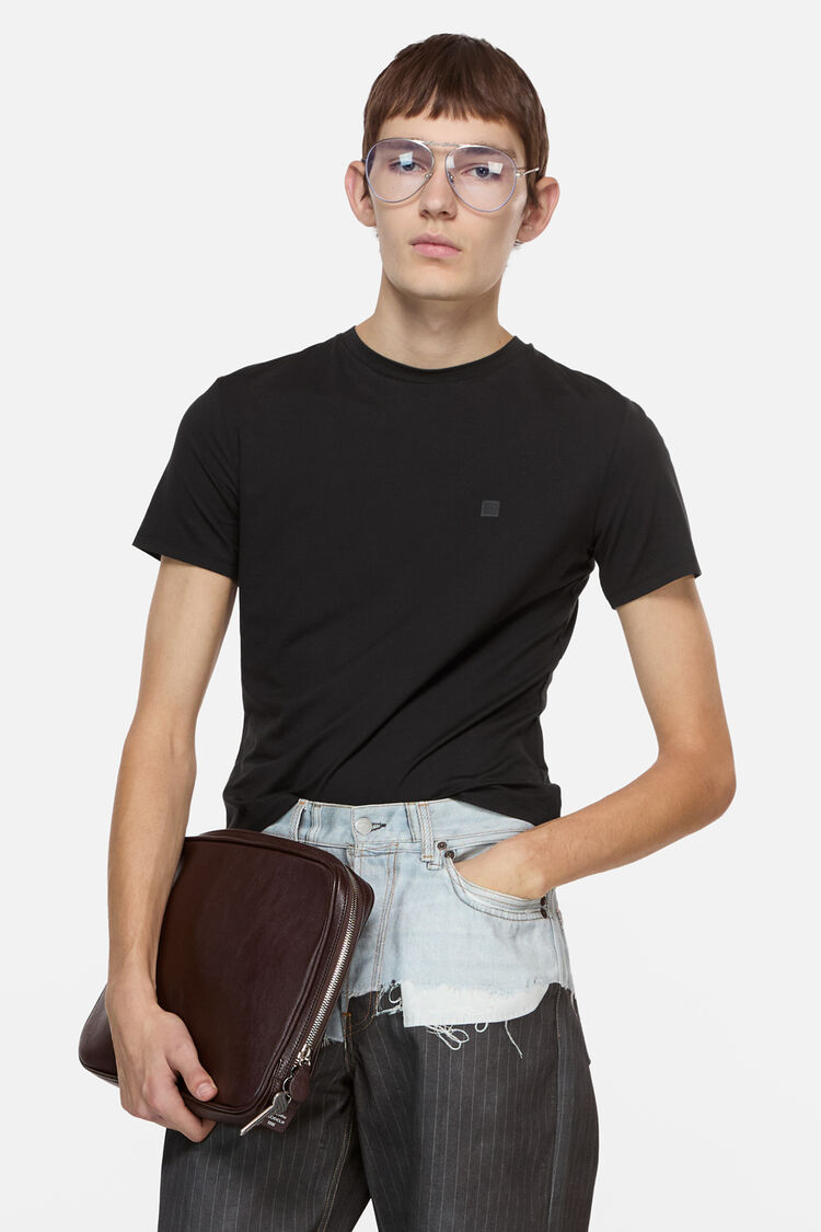 FA-UX-TSHI000315, Black