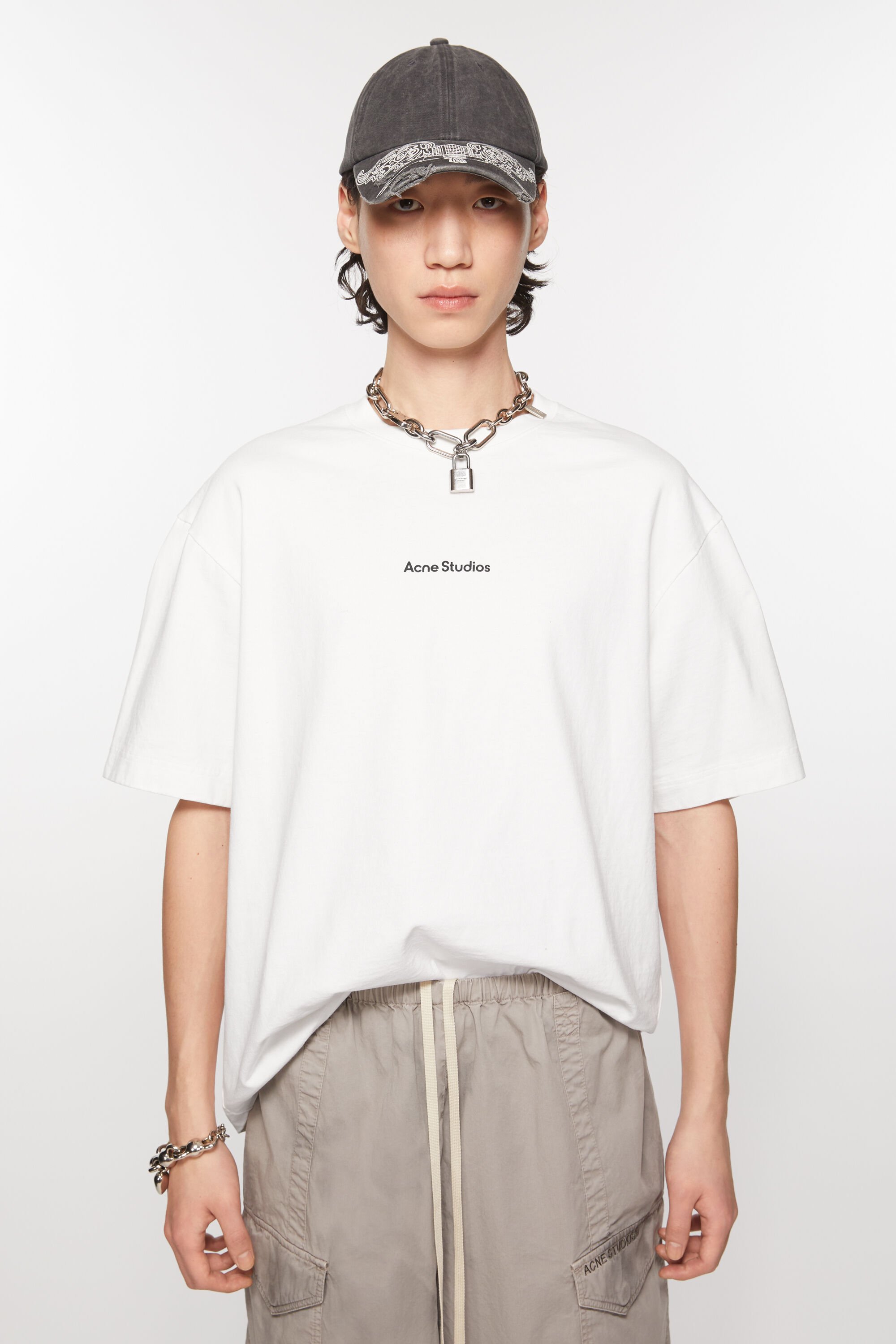 Acne Studios - T-shirt stamp logo - Relaxed fit - Optic White Acne Studios - T-shirt stamp logo - Relaxed fit - Optic White