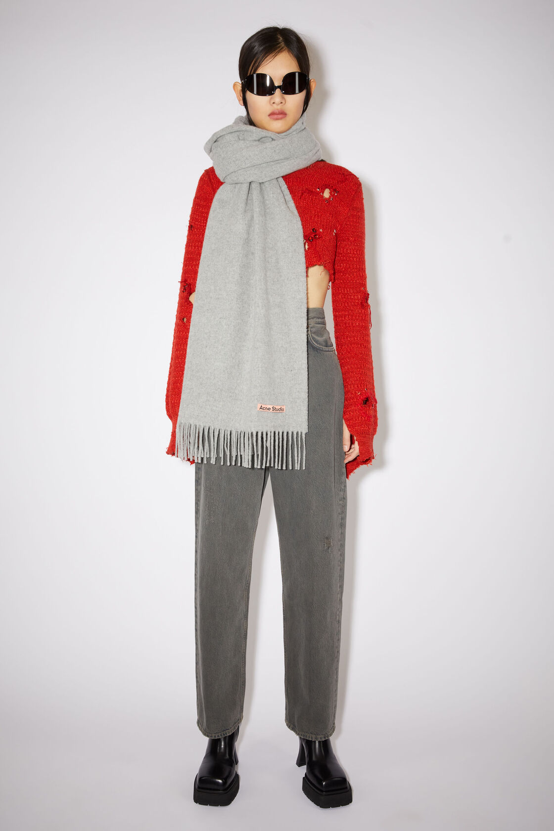 Fringe wool scarf - oversized, Light Grey Melange, 2000x