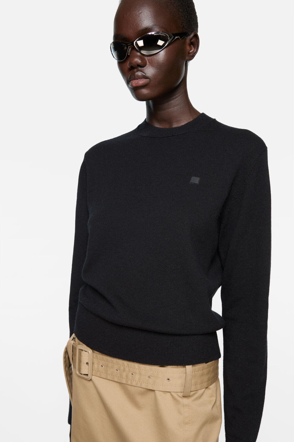 Crewneck jumper - Yak wool, Black, 2000x