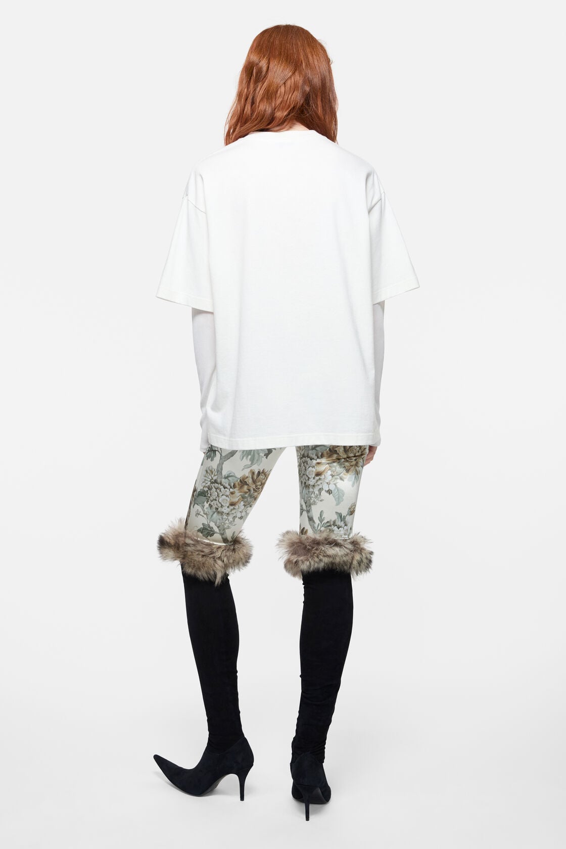 Embroidered t-shirt, Off white/ecru, 2000x