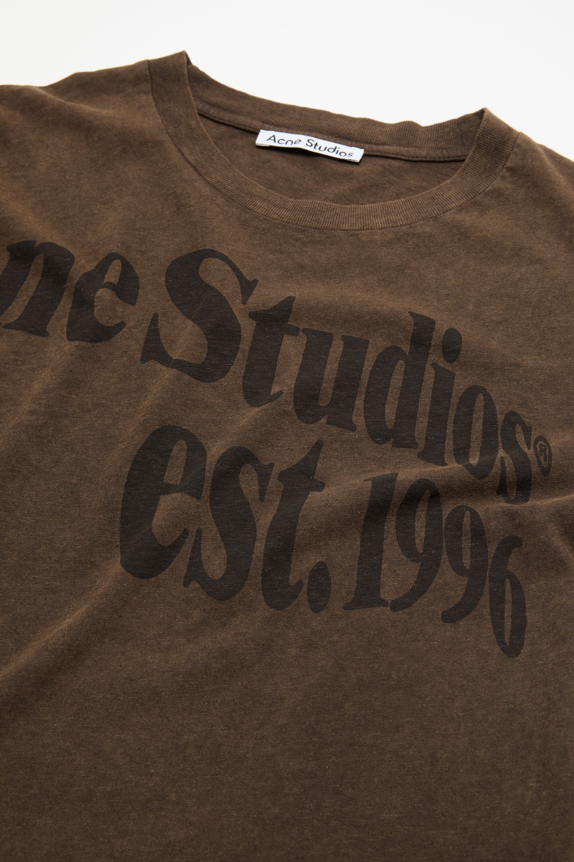 Acne Studios - Projection artwork T-shirt - Almond brown
