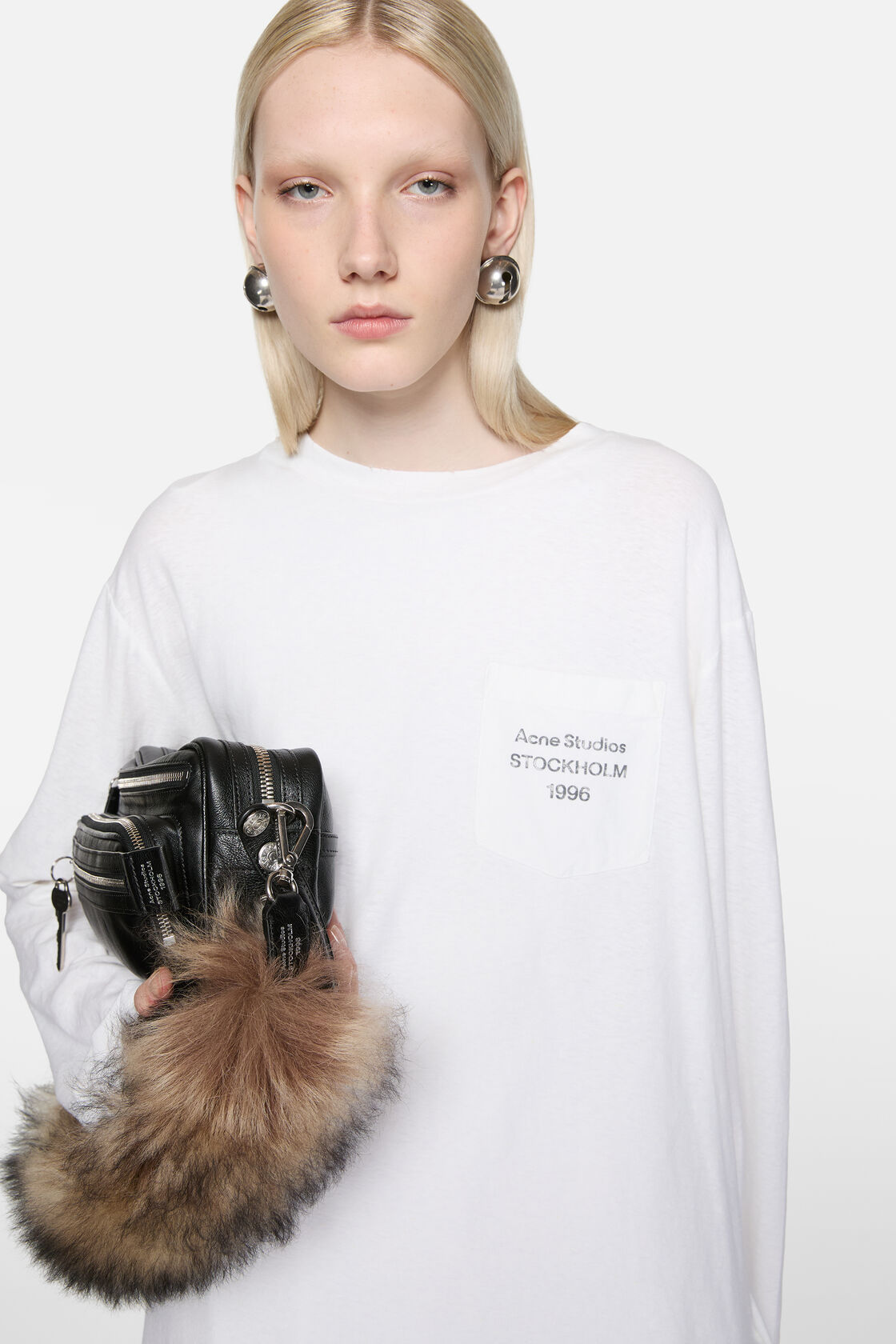 Logo t-shirt - Relaxed fit, Off white, 2000x