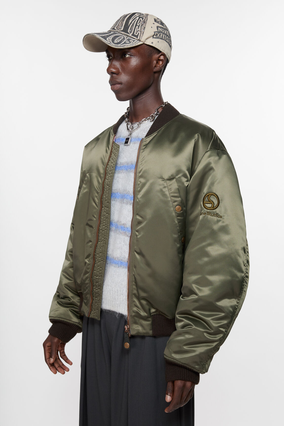 Bomber jacket logogram, Military green, 2000x
