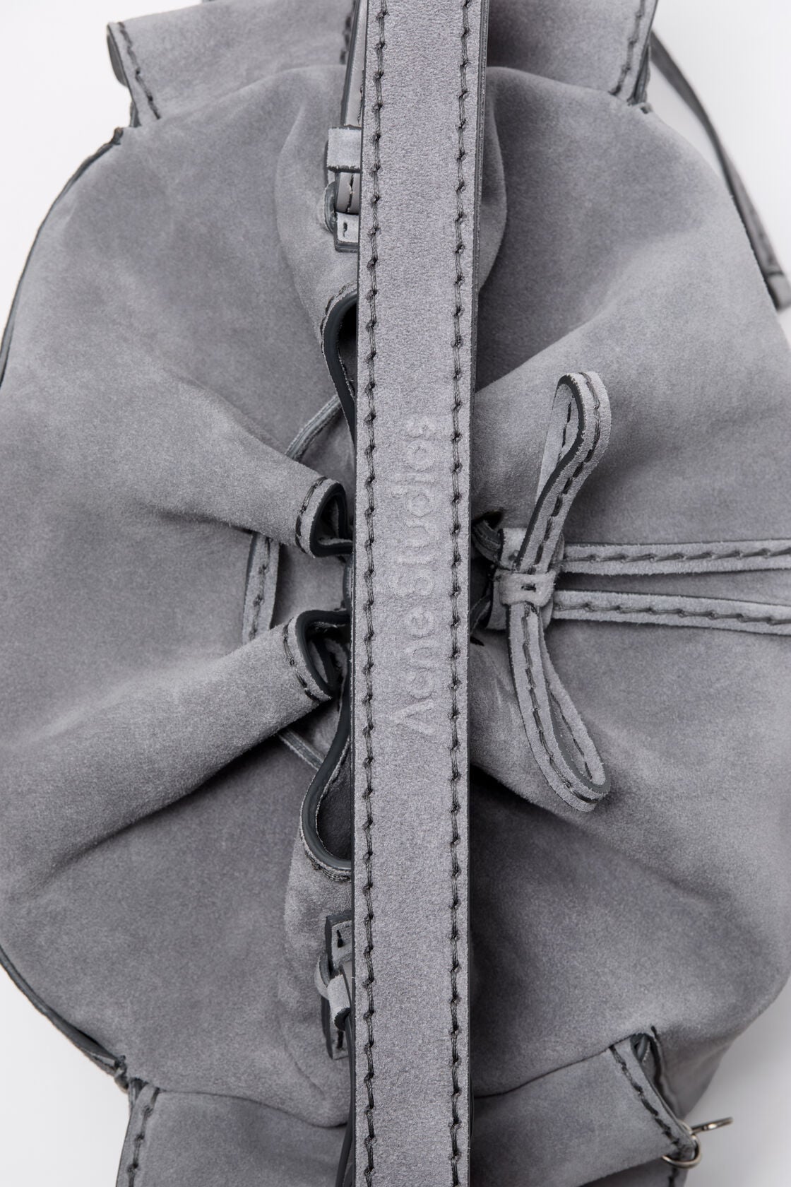Multipocket Suede Bucket Bag, Cold grey, 2000x