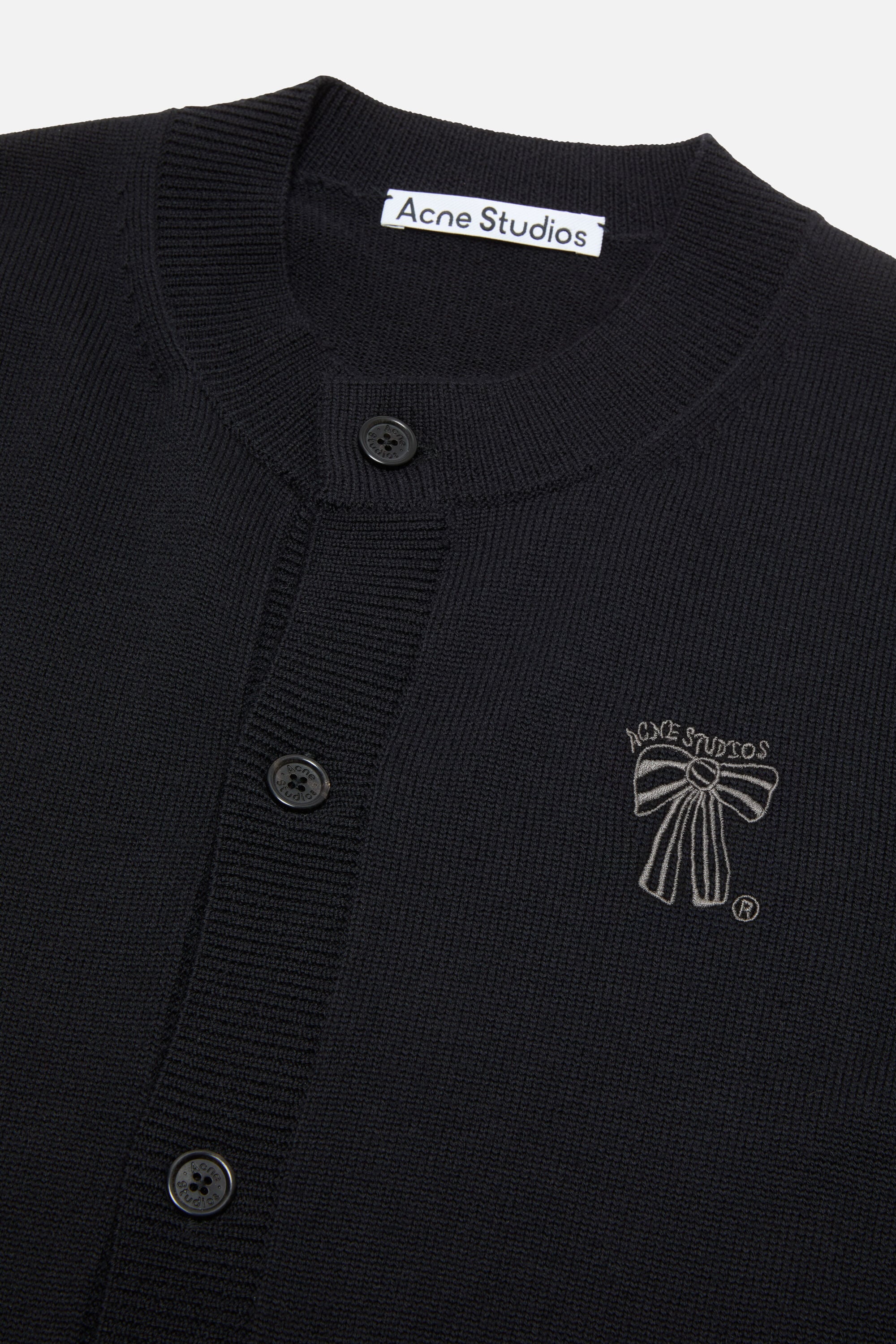 Acne Studios 刺繍ロゴ オーバーサイズ カーディガン M Acne Studios - Crewneck bow logo cardigan - Black