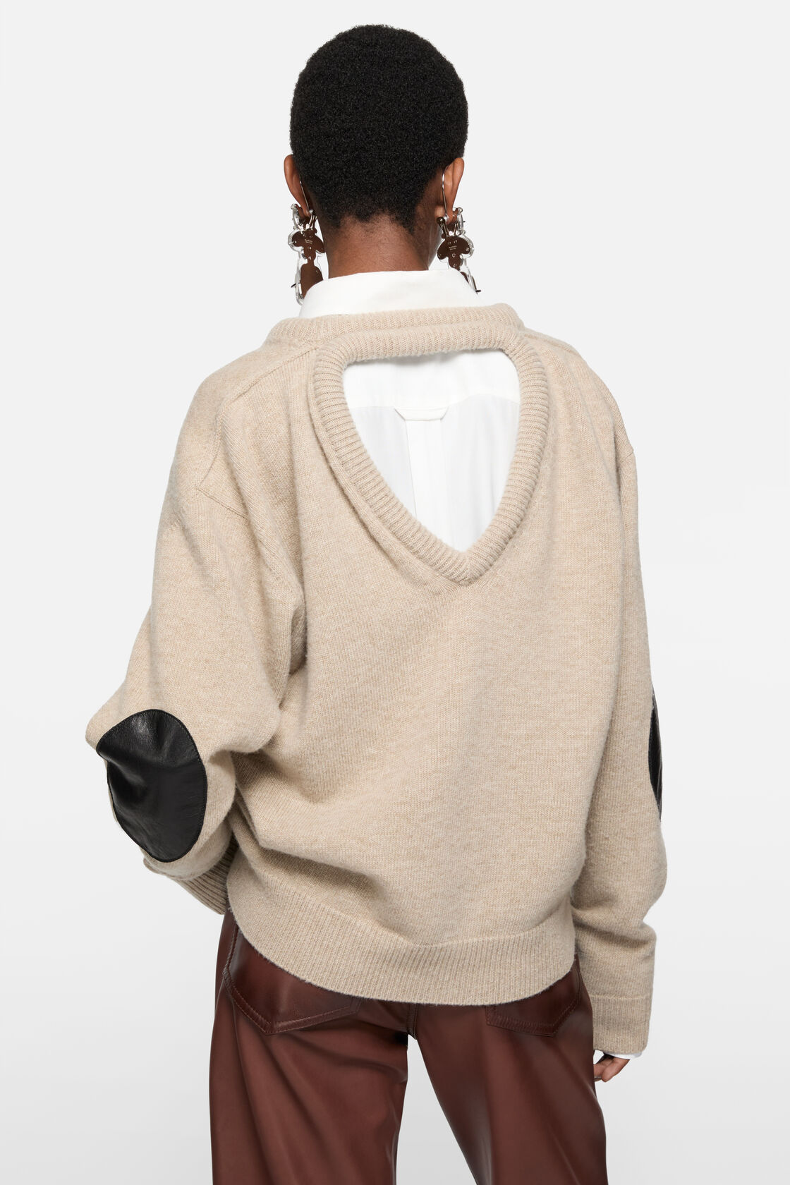 Wool jumper with cut-out, Beige, 2000x