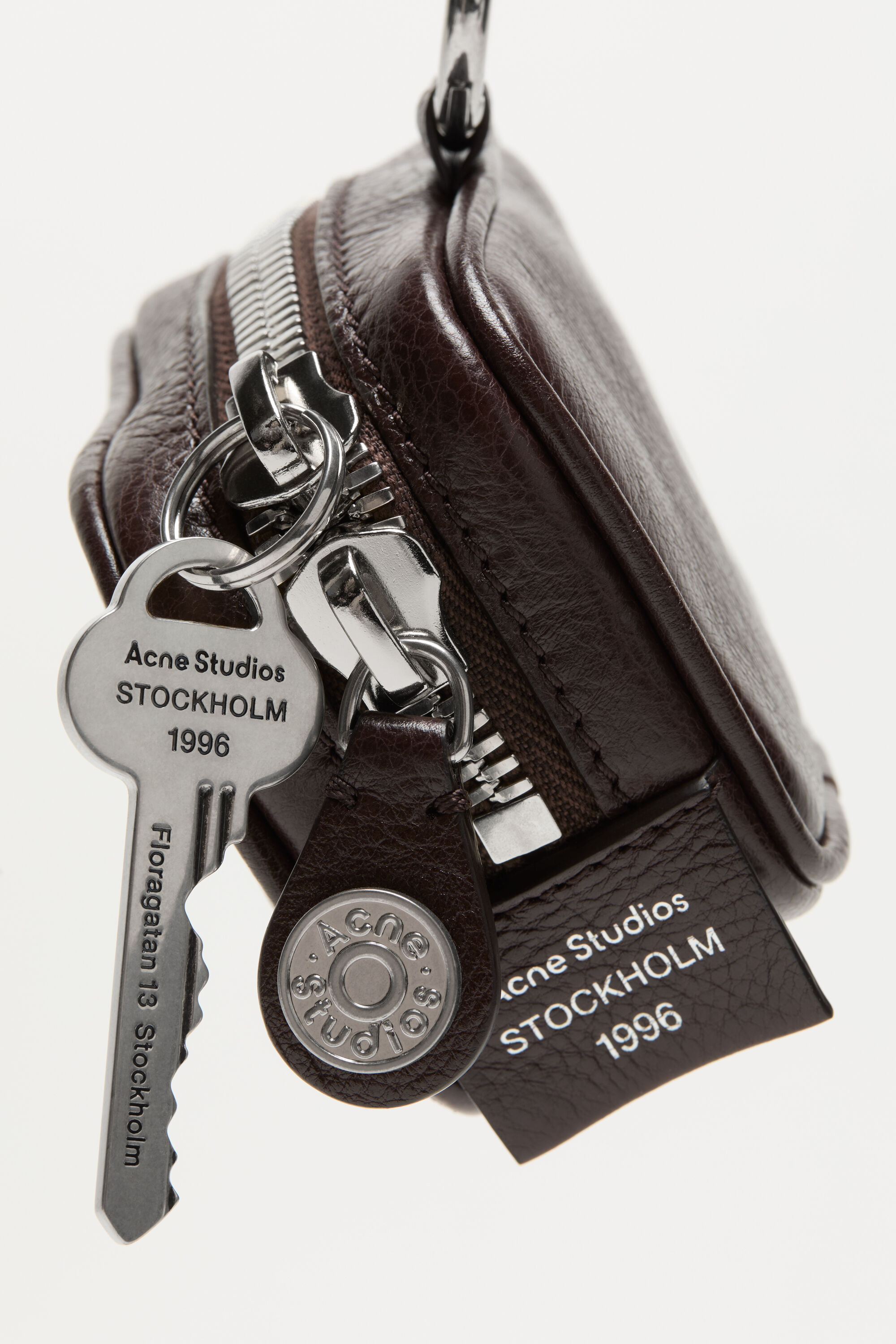 Acne Studios - Camero Clip - Chocolate brown