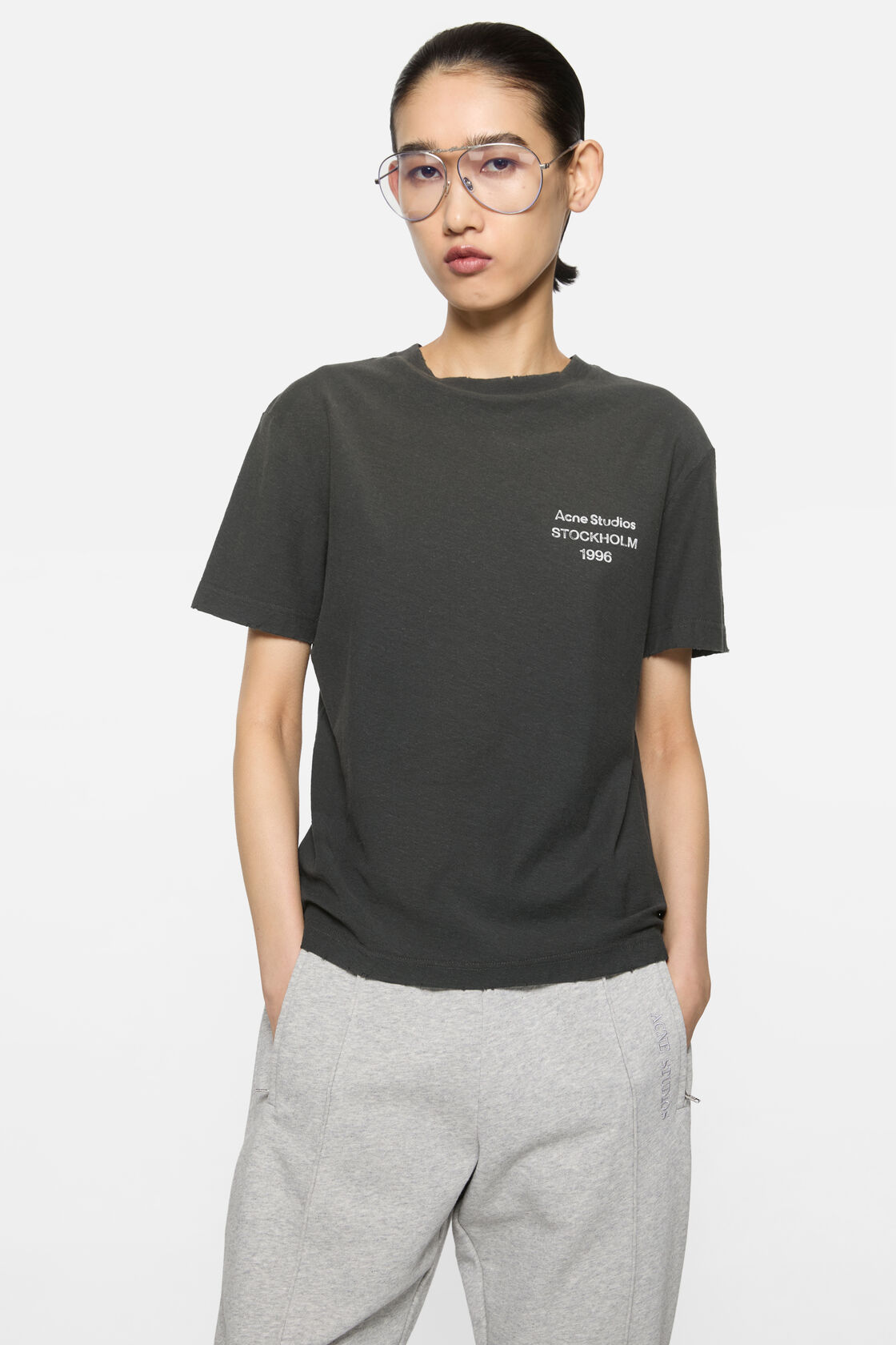 Sprayed logo t-shirt, Faded black, 2000x