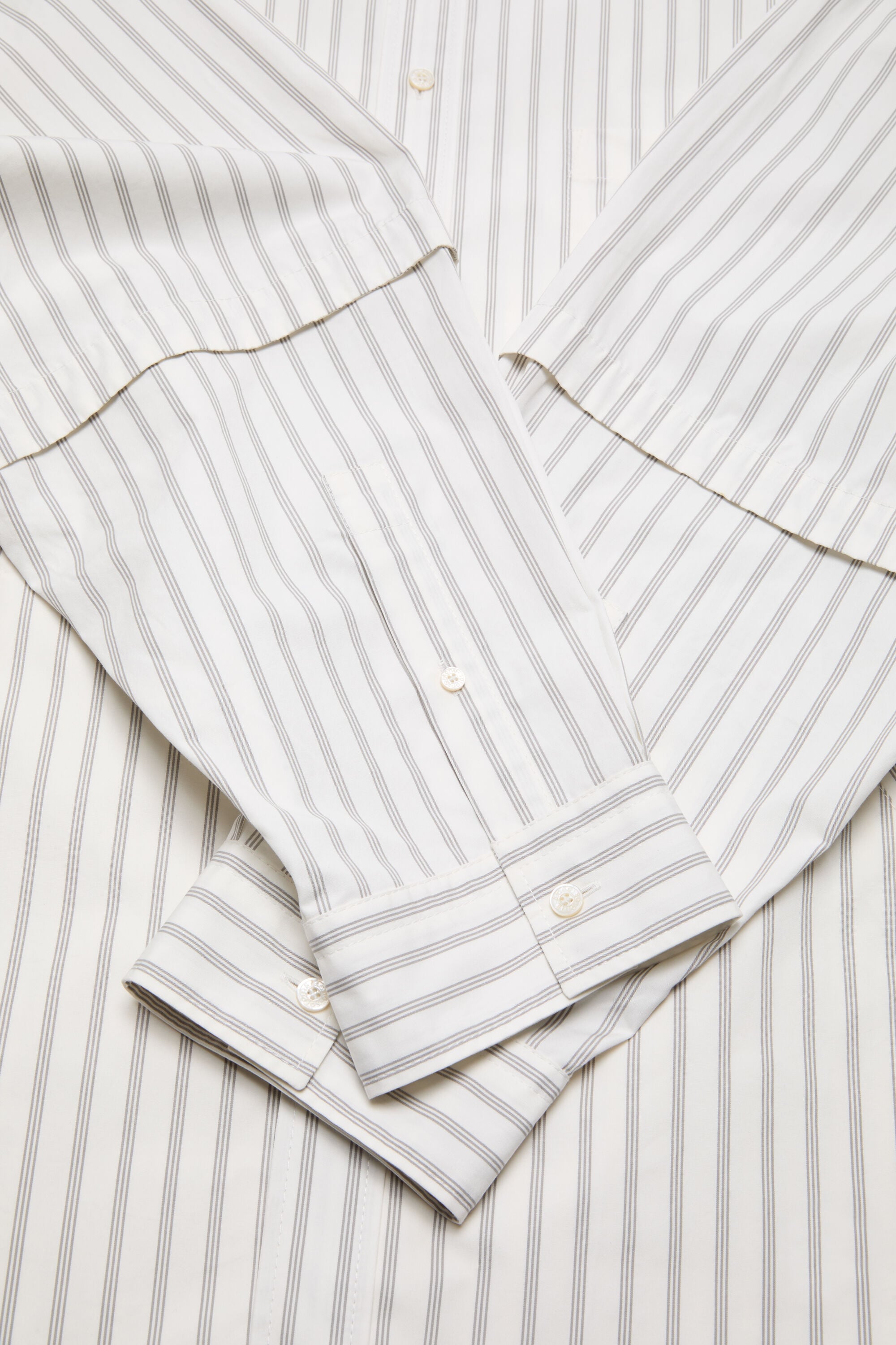 Acne Studios - Double sleeve button-up - Off white/grey