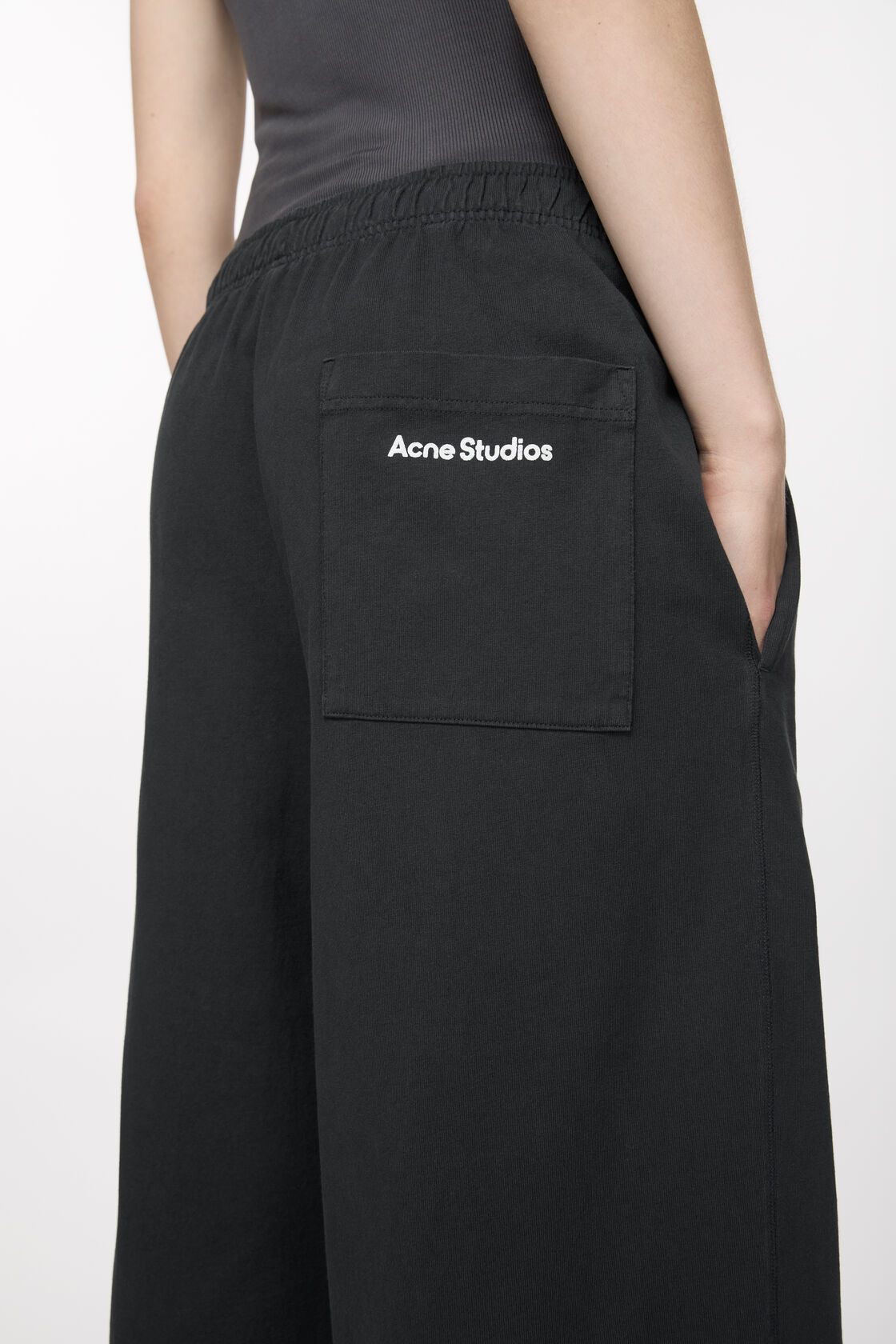 Sweatpant logo stamp, Black, 2000x