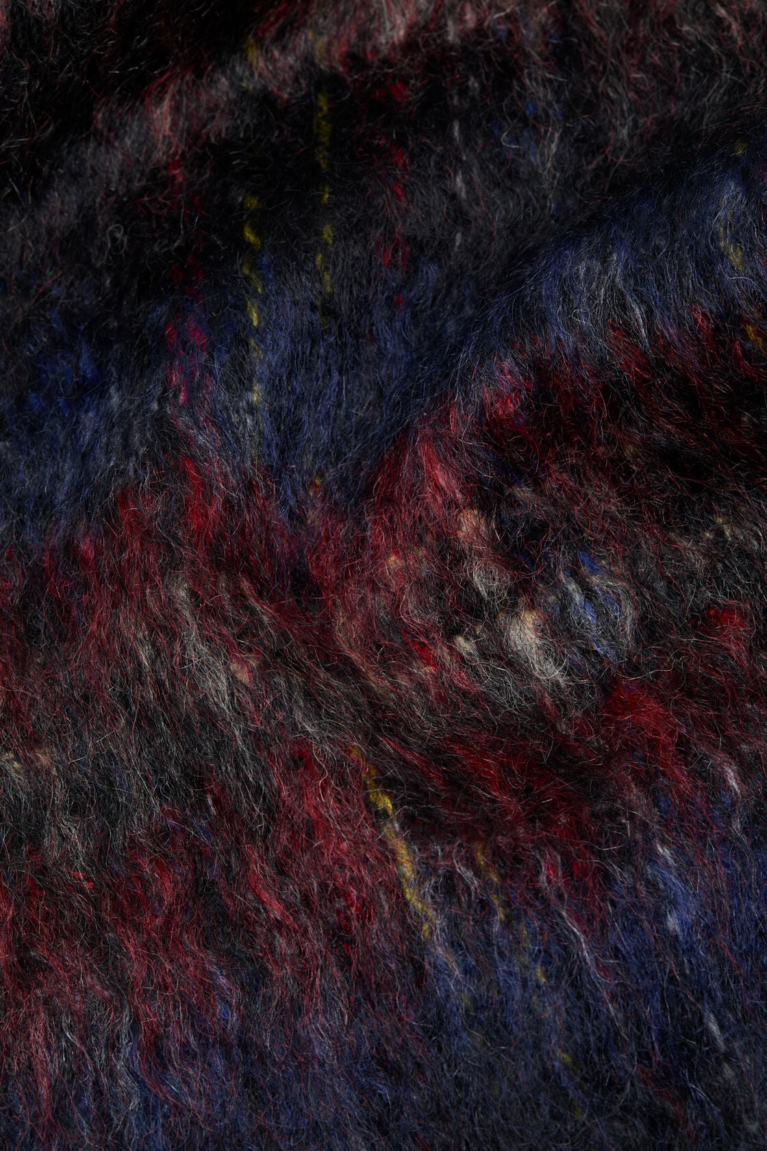 Fringed mohair scarf, Black/red, 2000x