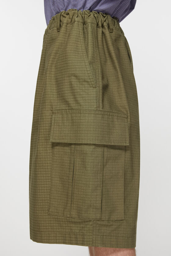 Acne Studios - Ripstop shorts - Olive green