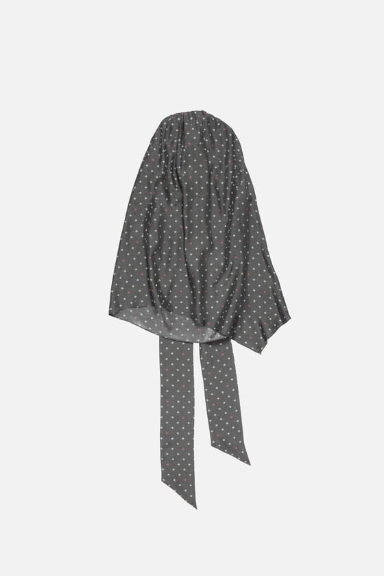 FN-WN-BLOU001214, Grey