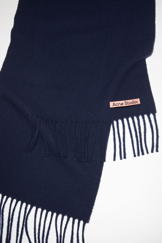 Acne Studios - フリンジウールスカーフ - スキニー - ネイビーブルー