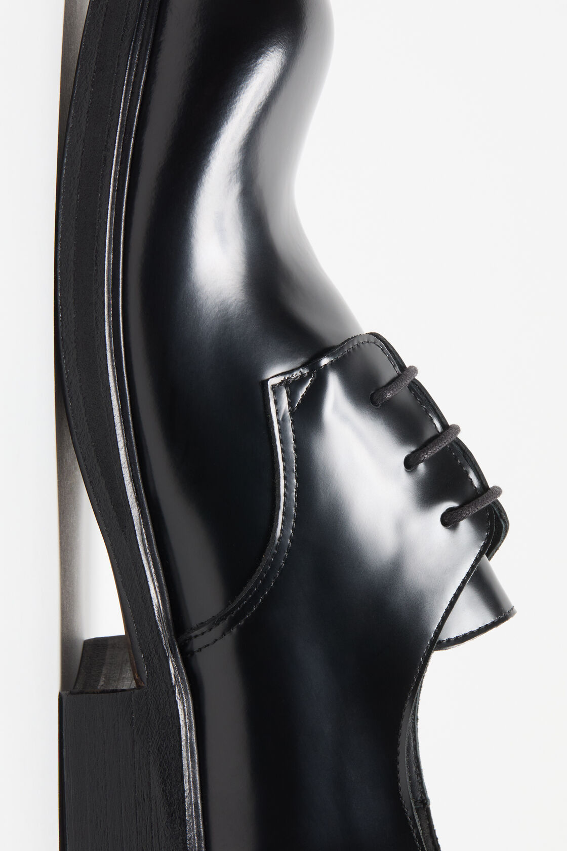 Lace-up leather shoes, Black, 2000x