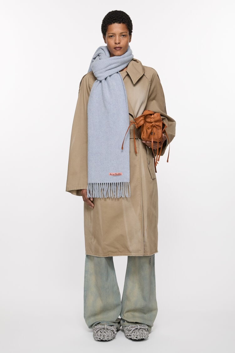 FN-UX-SCAR000218, Powder blue m&eacute;lange