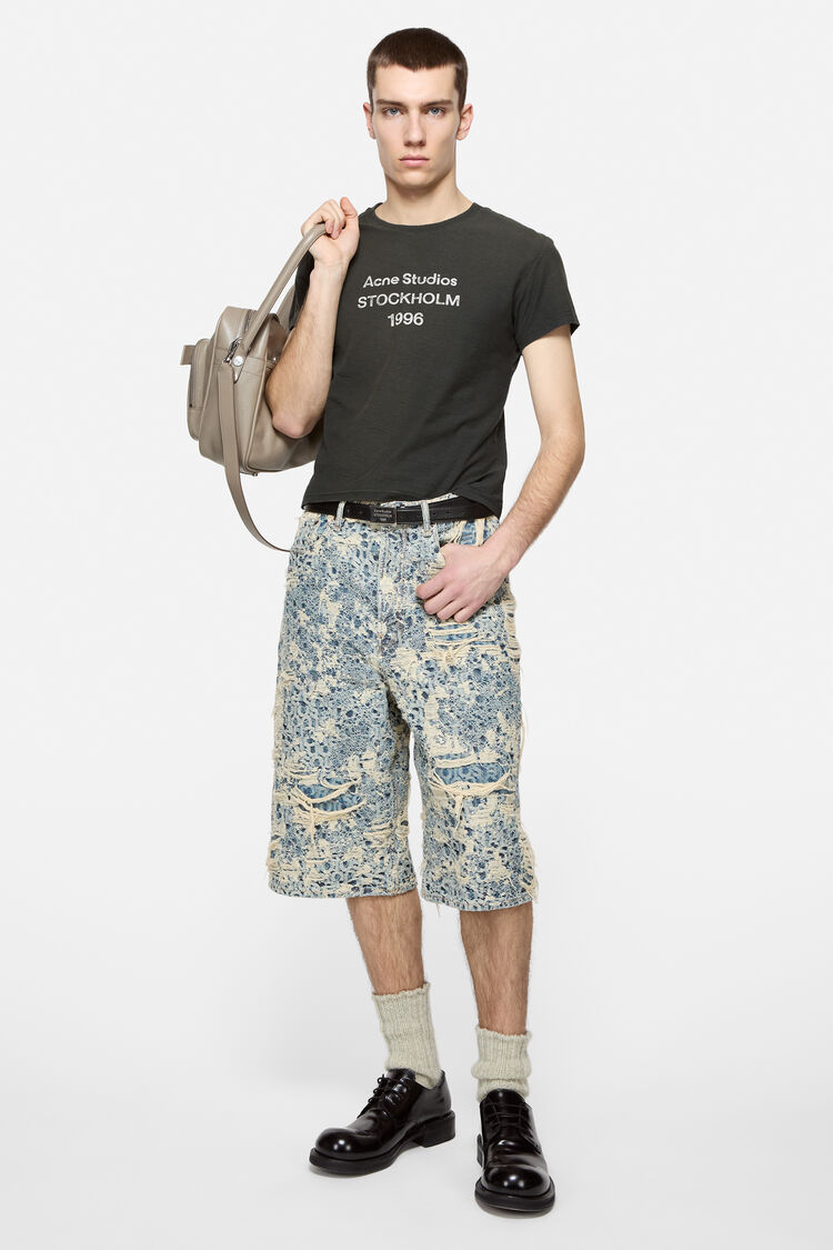 FN-UX-TSHI000181, Faded black