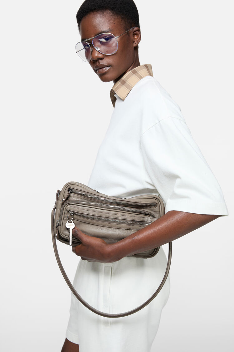 Camero Party, Taupe beige