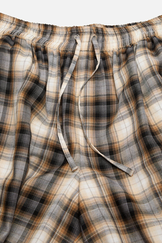 Check shorts, Beige/black, 2000x