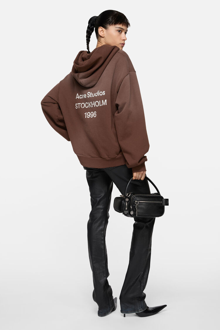 FN-UX-SWEA000020, Chocolate brown