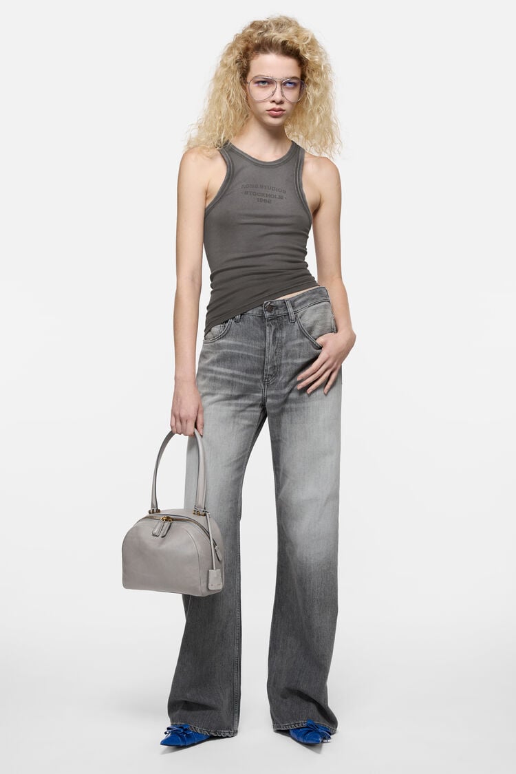 FN-UX-TSHI000270, Faded black