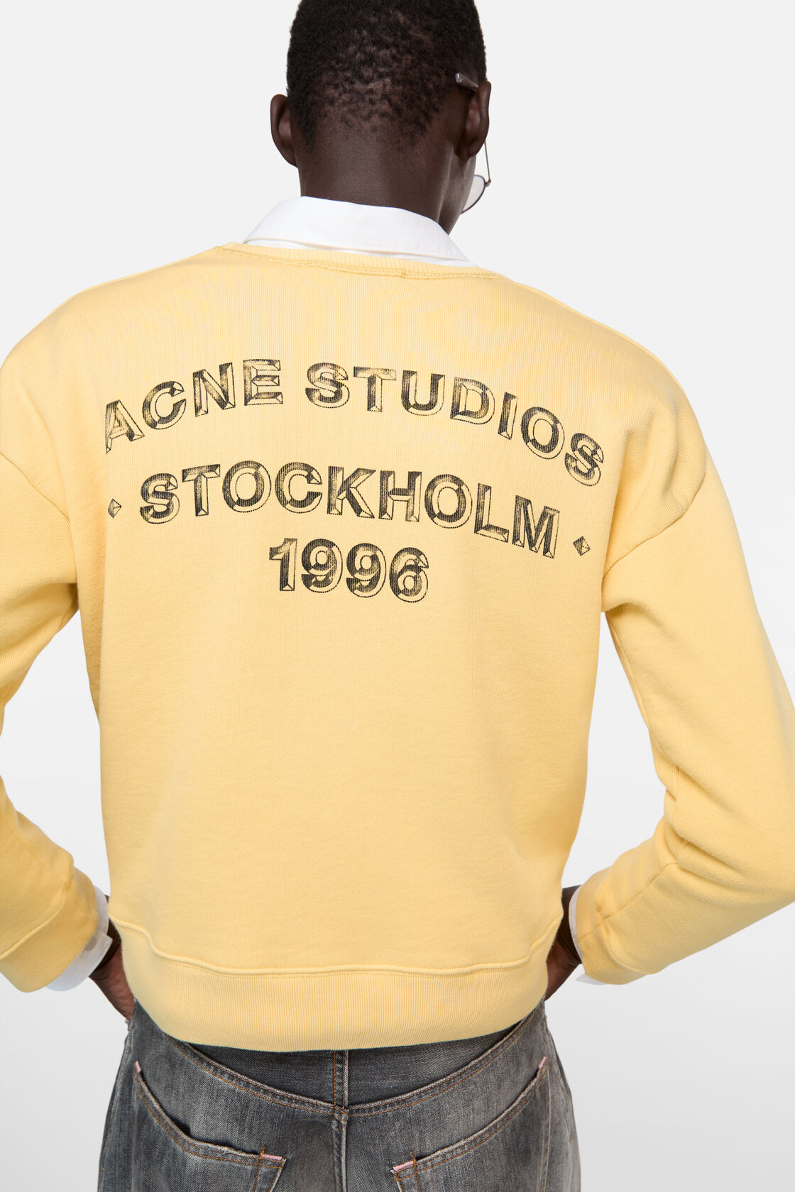 Washed logo sweatshirt, Light yellow, 2000x