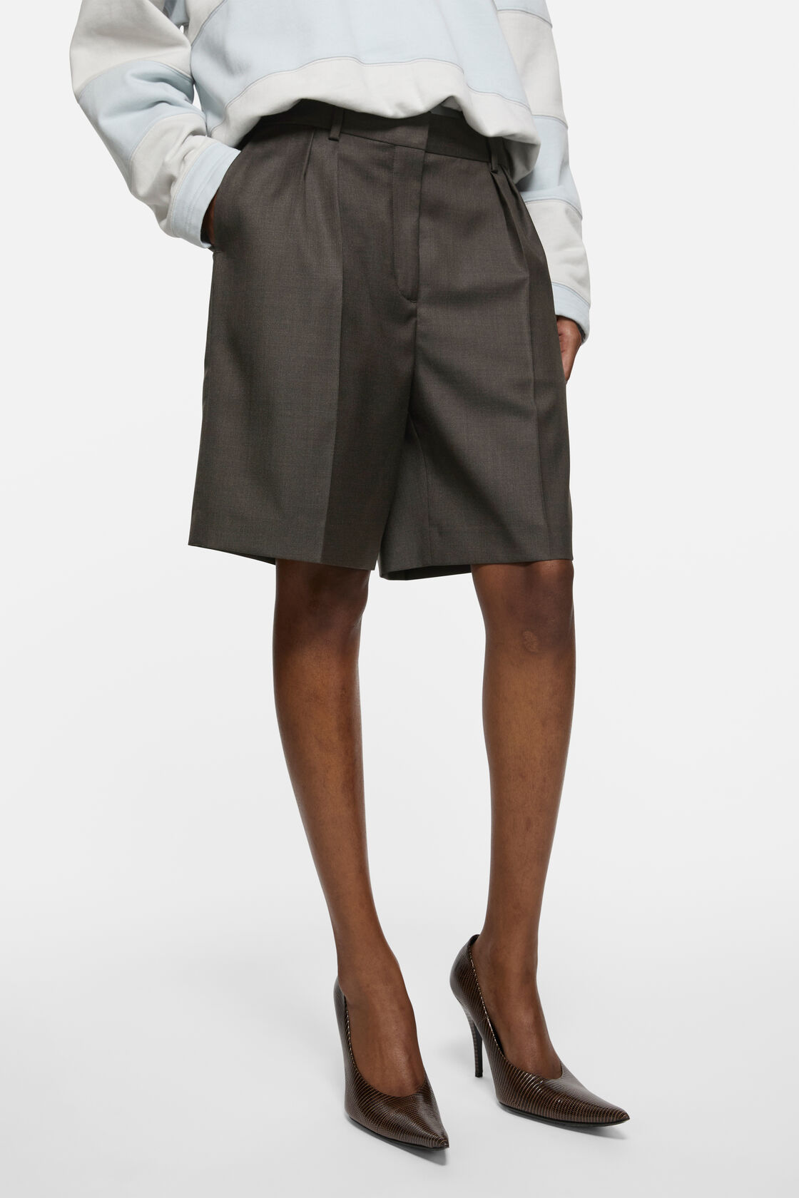 Tailored wool shorts, Dark grey, 2000x