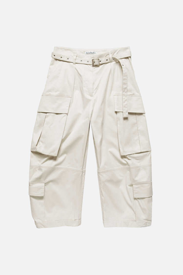 RW-WN-TROU000176, Light grey