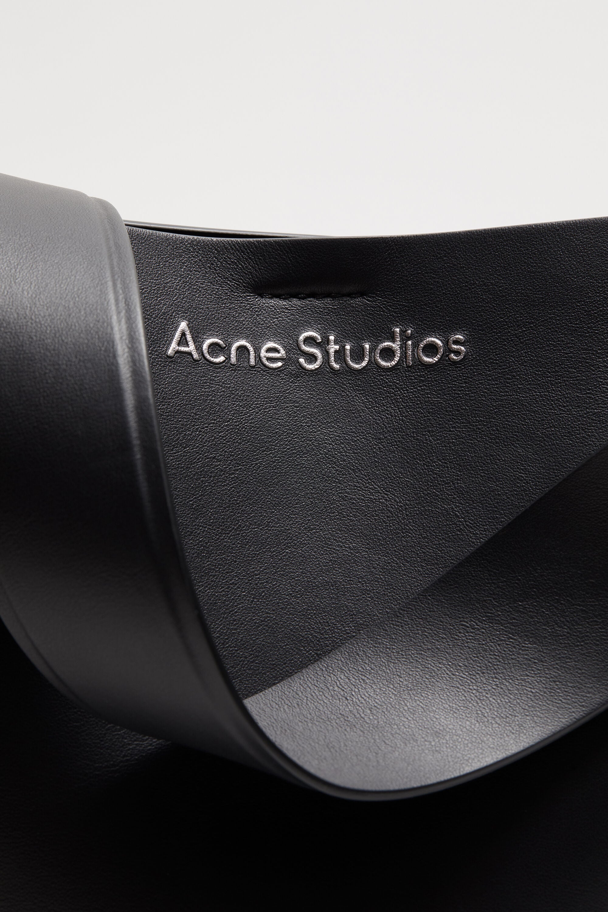 Acne Studios - Musubi mini shoulder bag - Black