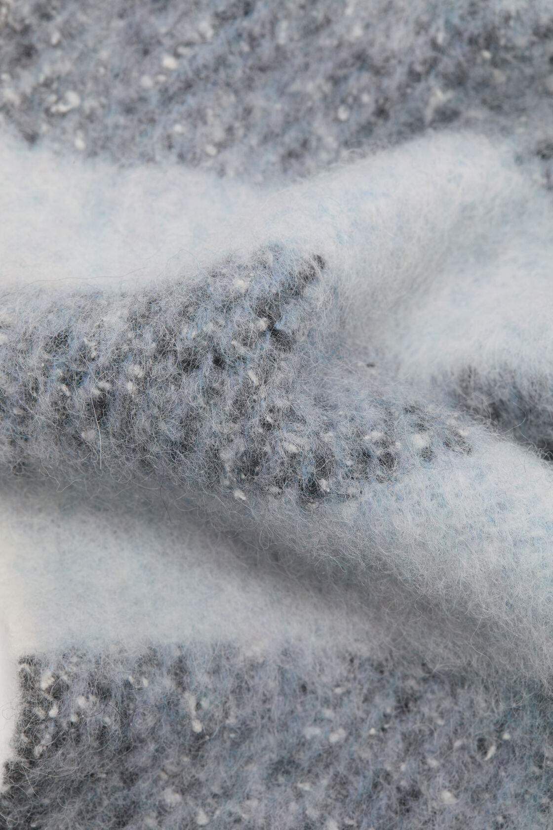 Fringed wool scarf - skinny, Grey/white, 2000x