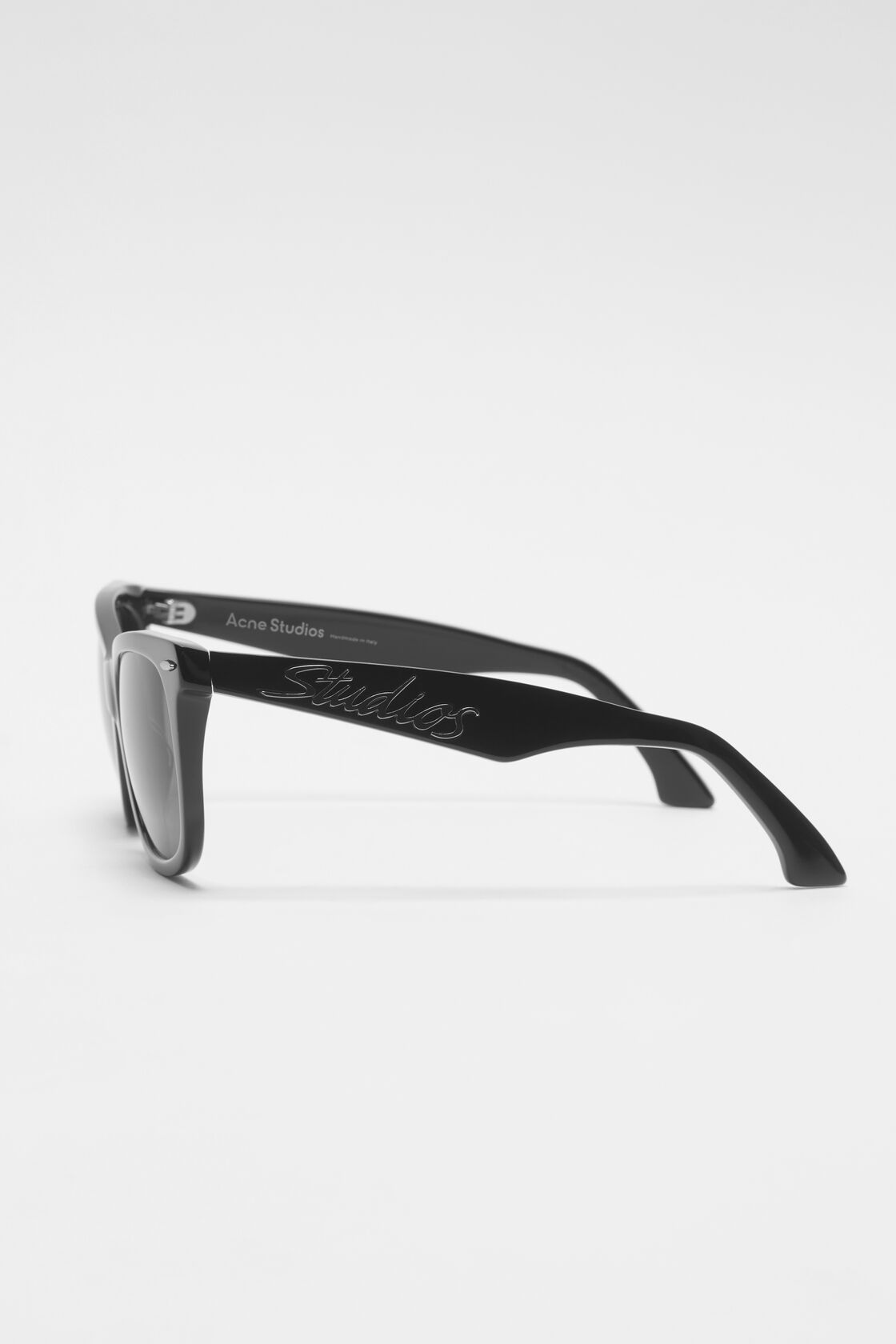 Square-frame sunglasses, Black/black, 2000x