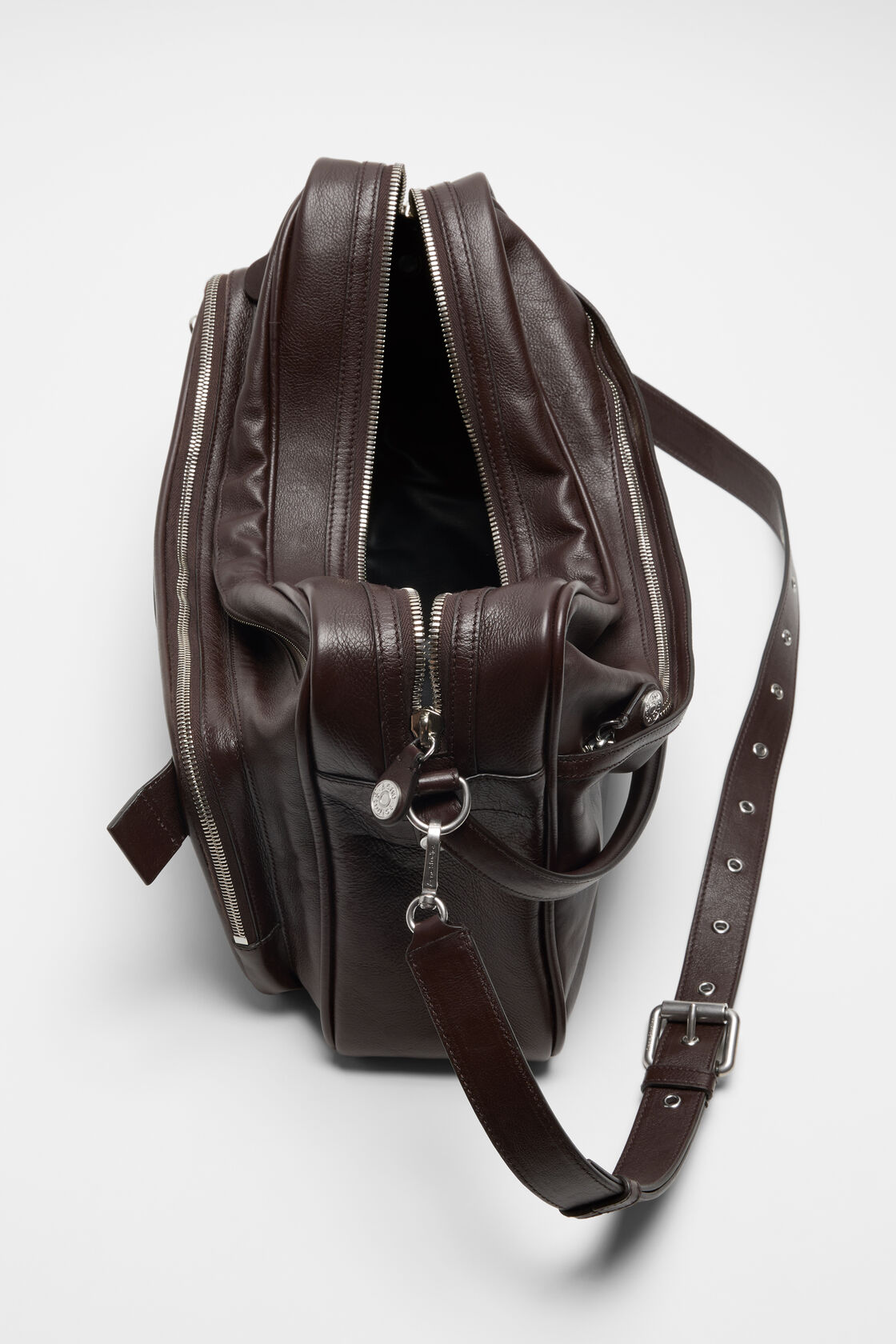 Camero Camera Shoulder Bag, Chocolate brown, 2000x