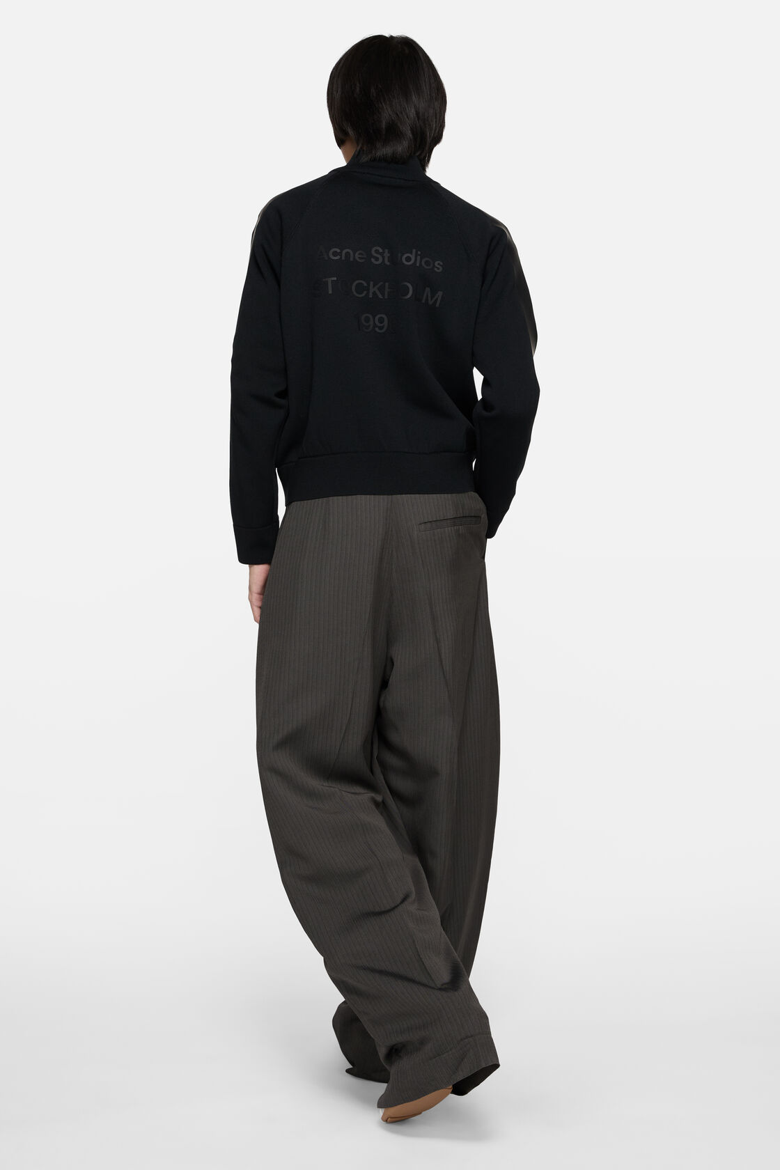 Logo zip cardigan, Black, 2000x