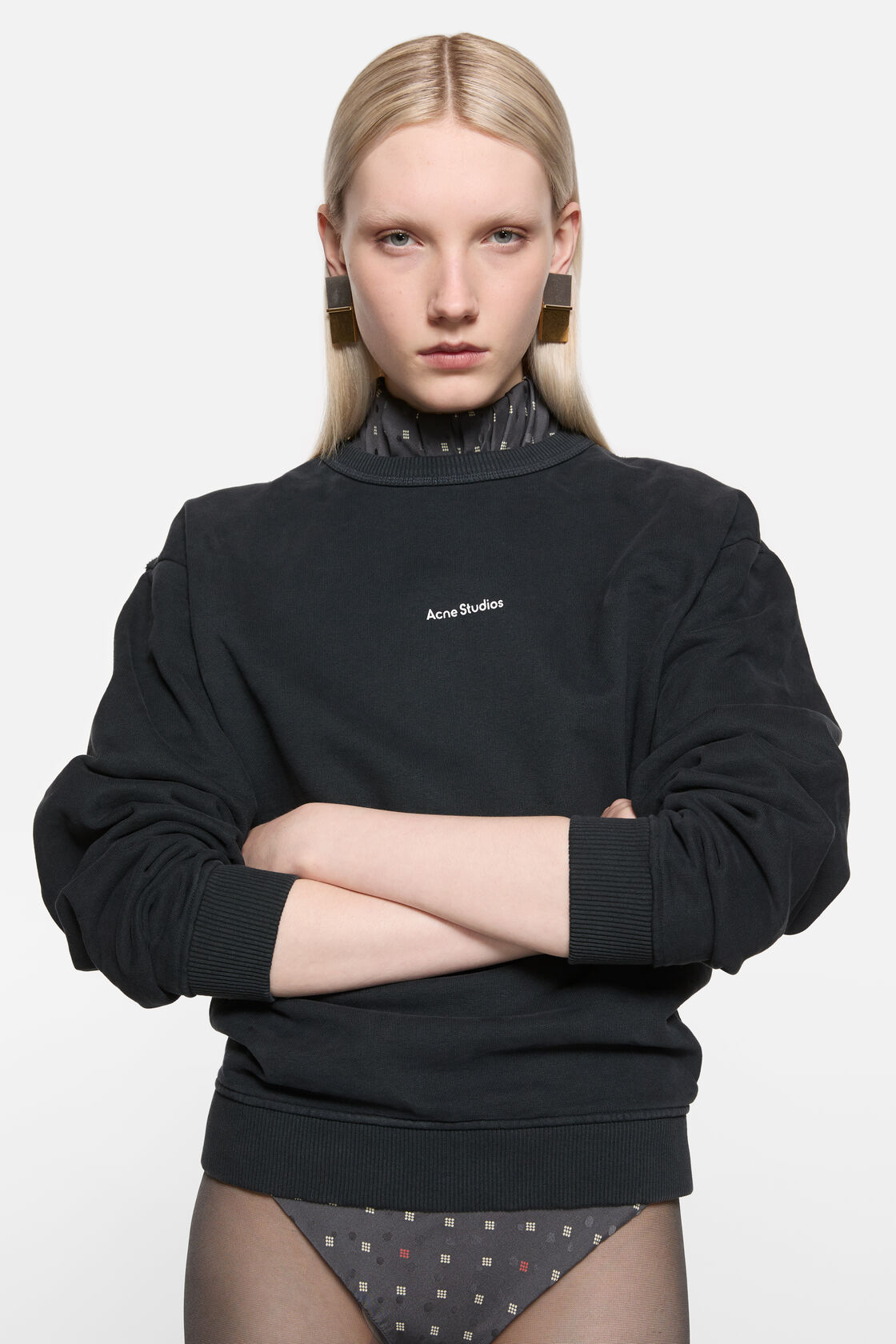 Stamp logo sweatshirt, Black, 2000x