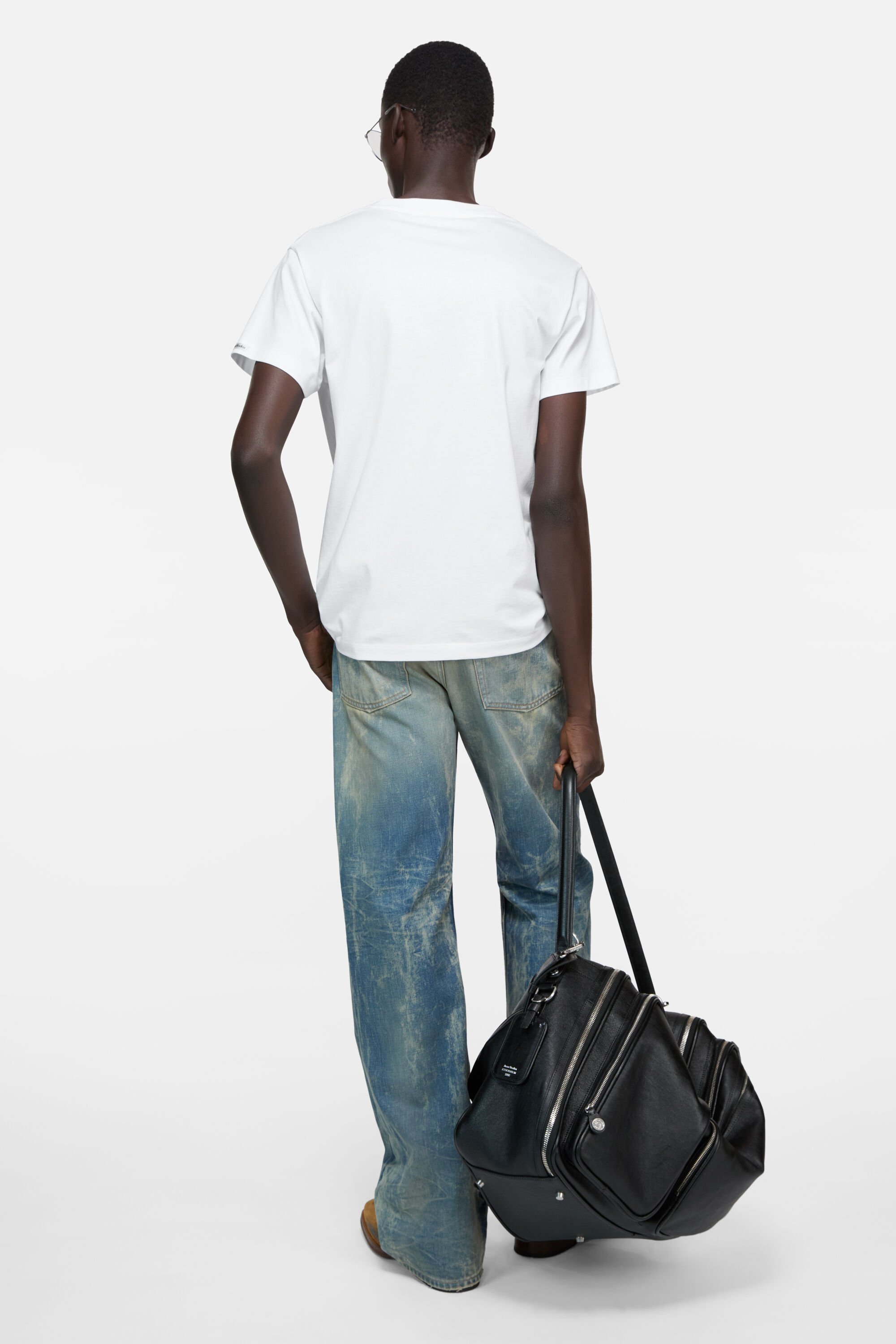 Acne Studios - Satin label v-neck t-shirt - Optic White