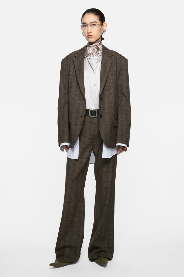 RW-WN-SUIT000073, Brown/black