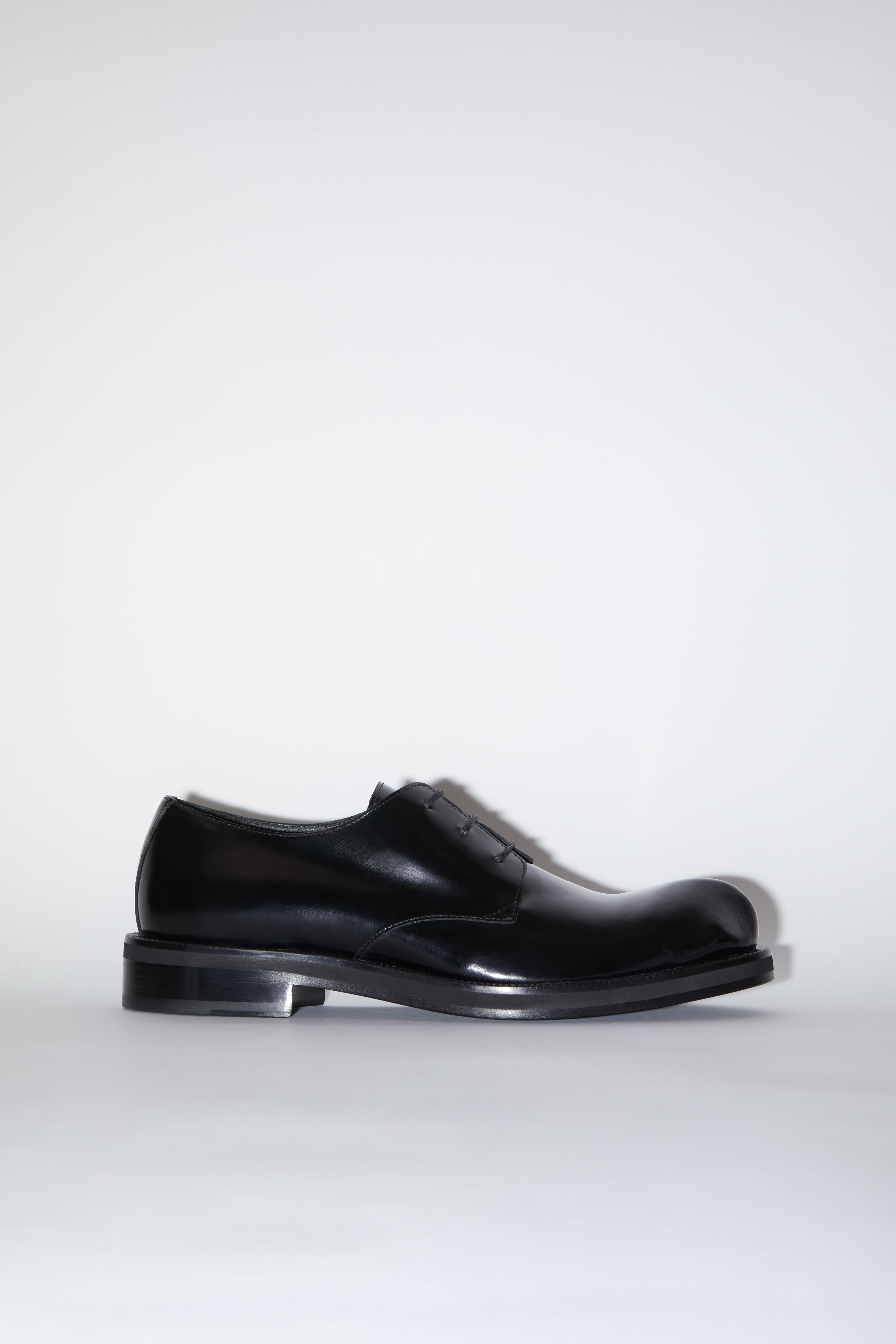 ACNE STUDIOS LEATHER DERBY SHOES 42