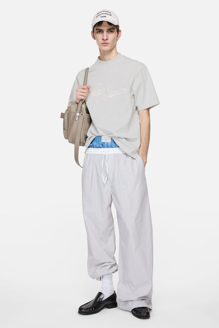 FN-UX-TSHI000158, Pale Grey Melange