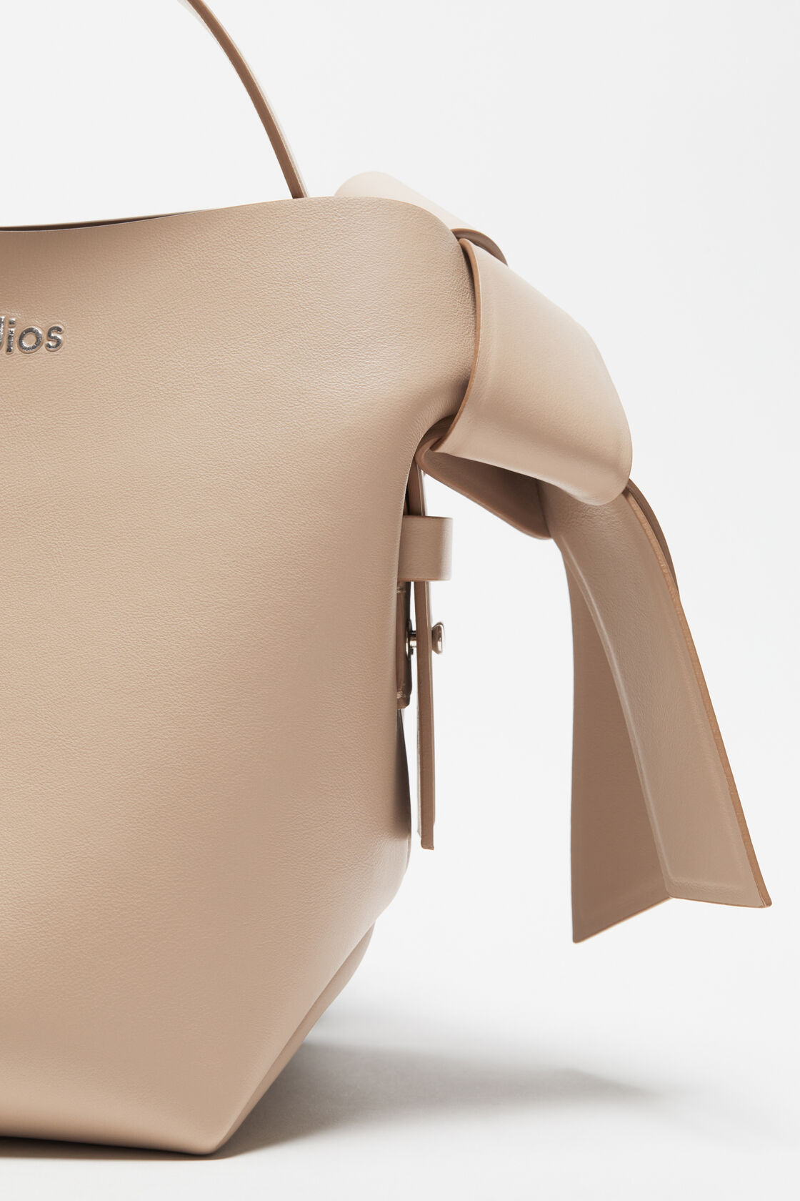 Musubi mini shoulder bag, Taupe beige, 2000x