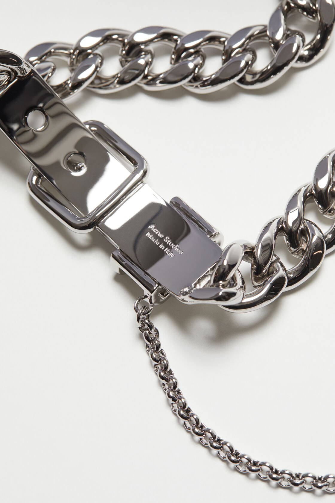 Buckle chain necklace, Silver, 2000x