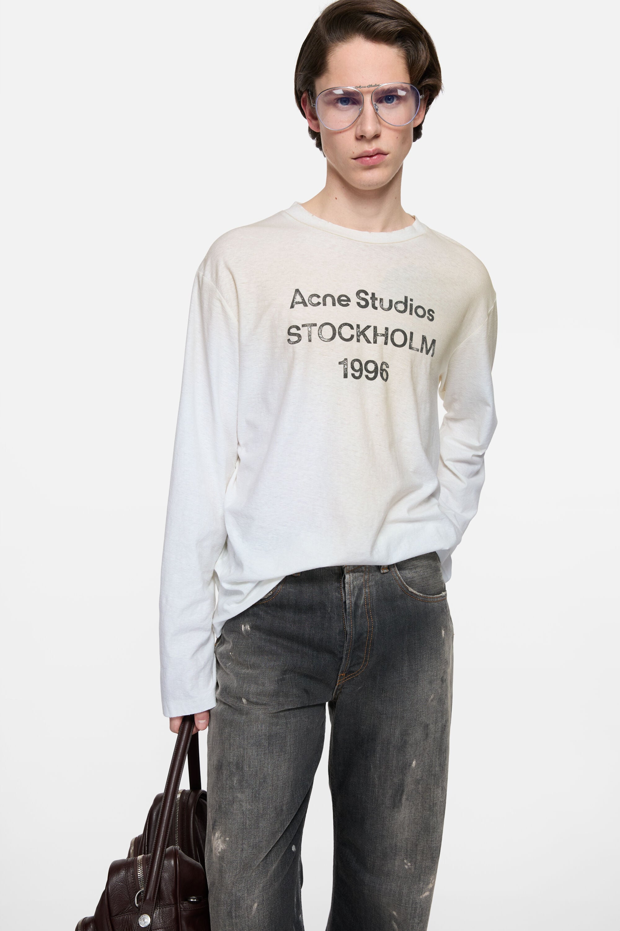 Acne Studios - Sprayed 1996 logo t-shirt - Dusty white