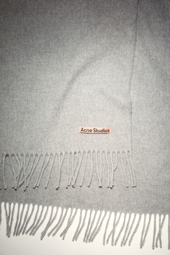 Acne Studios - Fringe wool scarf - oversized - Light Grey Melange
